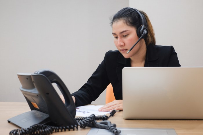 Calls sales inbound outbound answering service business small grading austin scale sheldon vs choose call us depositphotos lic source certification